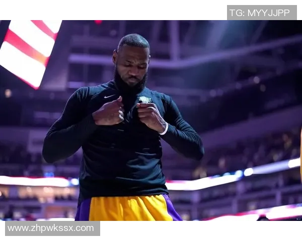 詹姆斯斩获生涯第五个月份MVP，超越约翰逊成历史第二